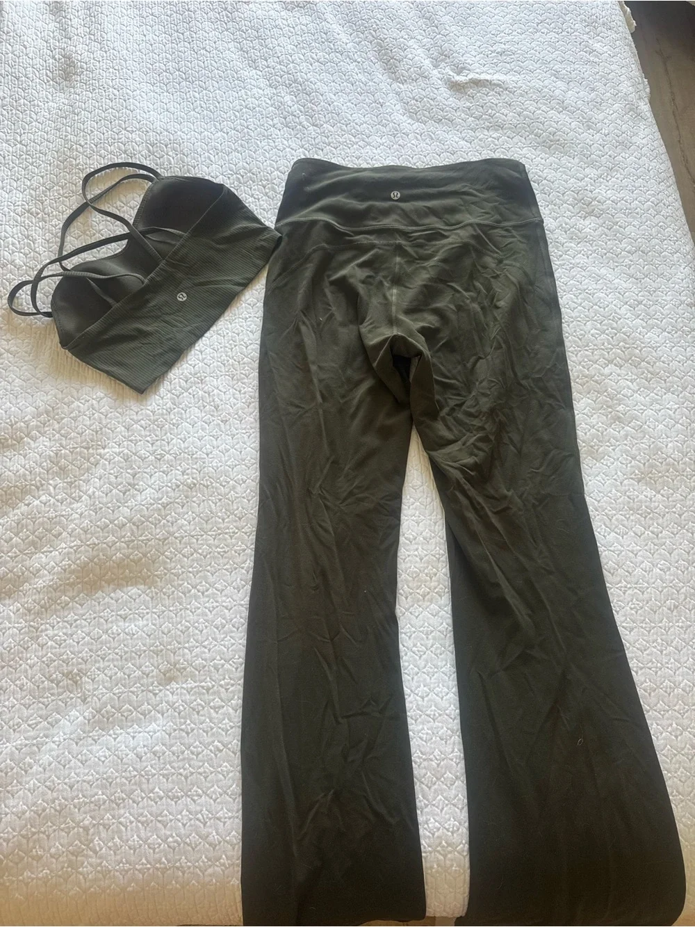 lululemon athletica Groove Super-High-Rise Pant Nulu in Dark Olive